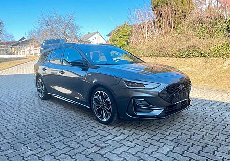 Ford Focus Turnier ST-Line X - Matrix LED, B&O, ACC