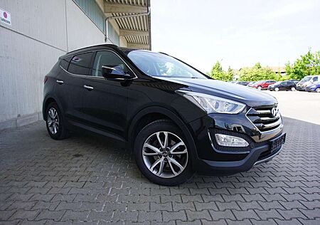 Hyundai Santa Fe 2.2 CRDi 4WD AHK Navi Kamera SHZ