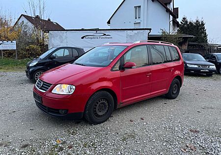 VW Touran Volkswagen Highline*AHK*7 SITZE*KLIMA*SHZ*TÜV