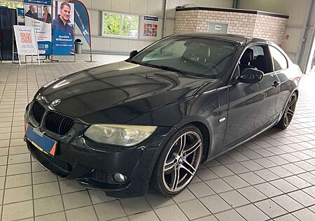 BMW 325 i Coupe M-Paket Autom *Navi *Leder *Aktivlenk