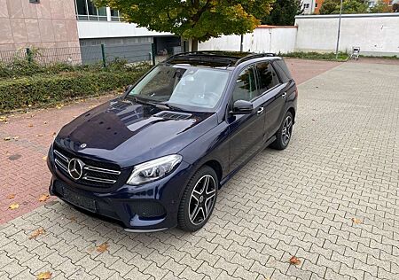 Mercedes-Benz GLE 350 d 4MATIC AMG/Panorama/Massage/ACC/AHK