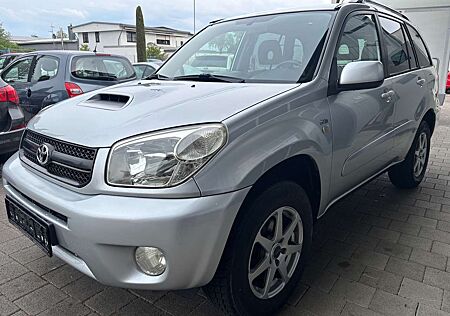 Toyota RAV 4 D-4D 4x4 4türig 108tkm Reifen/ Bremsen neuwert.