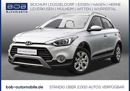 Hyundai i20 Active 1.0 Turbo SHZ PDC LM-Felgen