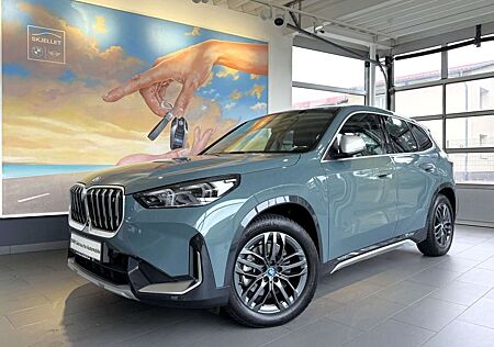 BMW iX1 xDrive30 xLine KAM+KOMF+ACC+AHK+SPUR+AL+MEMO