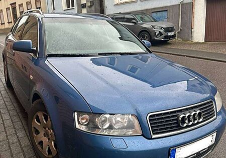 Audi A4 Avant 2.0 quattro