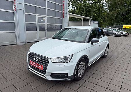Audi A1 Sportback 1.0 TFSI S-tronic*SCHECKHEFT+XENON*