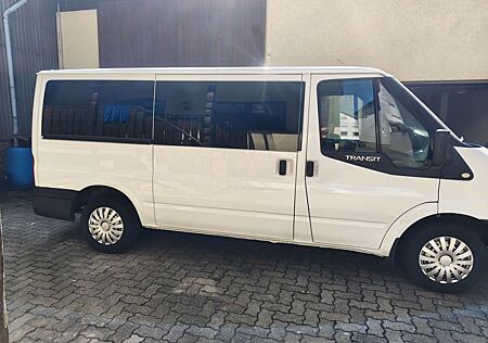 Ford Transit Bus L2H1 2.2 TDCi