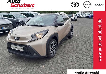 Toyota Aygo (X) 1.0 Pulse Radio Klima Apple CarPlay Android Auto D