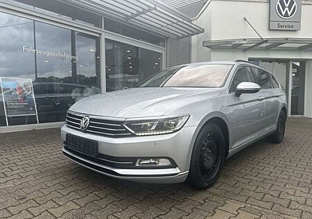 VW Passat Variant Volkswagen 2.0 TDI DSG COMFORTLINE*LED*STANDH.*NAVI