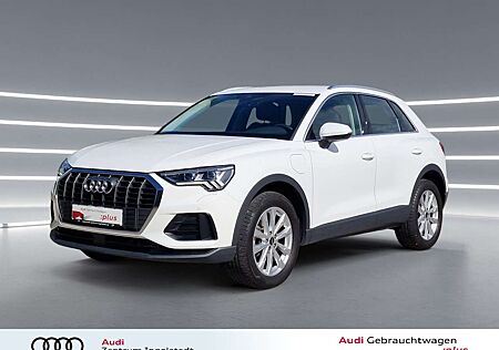 Audi Q3 45 TFSI e MATRIX AHK ACC NAVI Kamera Keyless