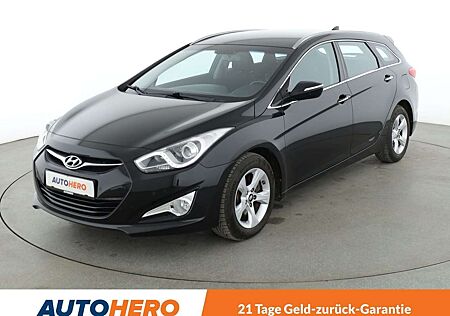 Hyundai i40 1.6 FIFA World Cup Edition*NAVI*CAM*PDC*SHZ*TEMPO*