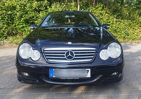 Mercedes-Benz C 220 C-Klasse Sportcoupe Diesel CDI Sportcoupe