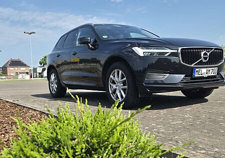 Volvo XC 60 XC60 Momentum 2WD