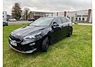 Kia Cee'd Ceed / 1.4 T-GDI DCT OPF Platinum Edition