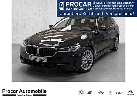 BMW 530 e iPerformance AHK PANO DA Prof HuD H/K DAB LED