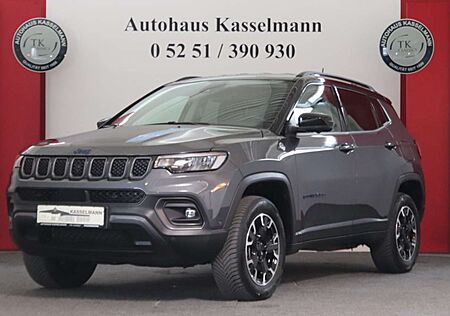 Jeep Compass Trailhawk Plug-In Hybrid 4WD