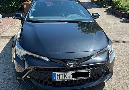 Toyota Corolla 1.8 HybridBusiness Edition