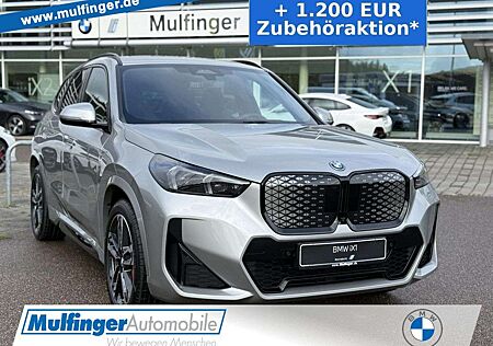 BMW iX1 xDrive30 M Sport Pro HUD LED AHK 19" Bluetooth