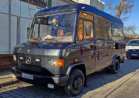 Mercedes-Benz Vario Luxus Wohnmobil Automatik 611D