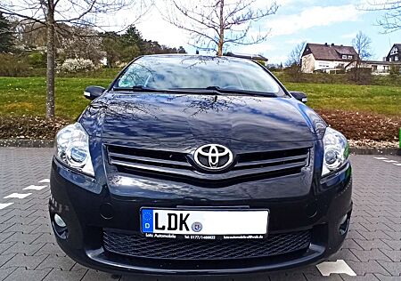 Toyota Auris 1.6 Life+