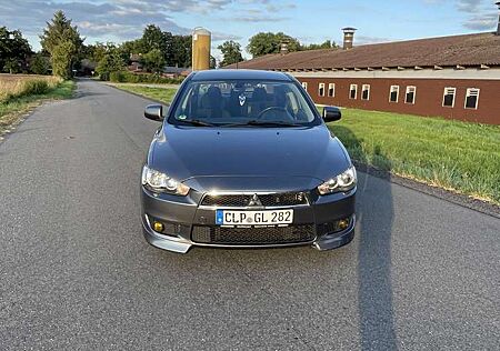 Mitsubishi Lancer 2.0 DI-D Instyle