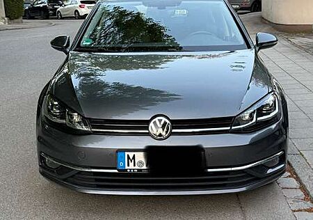VW Golf Volkswagen Highline BMT/Start-Stopp