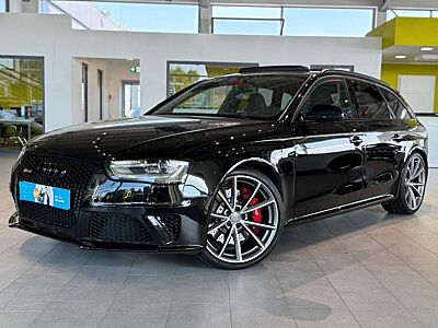 Audi RS4 Avant 4.2 FSI*V8*quattro*Valcona*Pano* B&O*