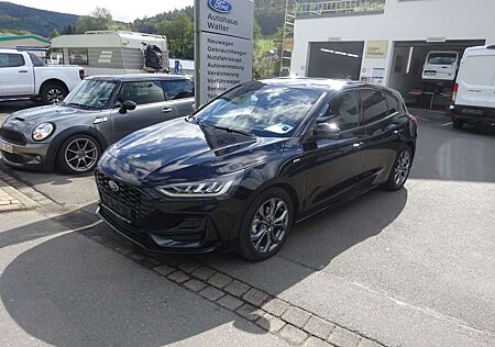 Ford Focus ST-Line X LED Navi Kamera Leder ACC