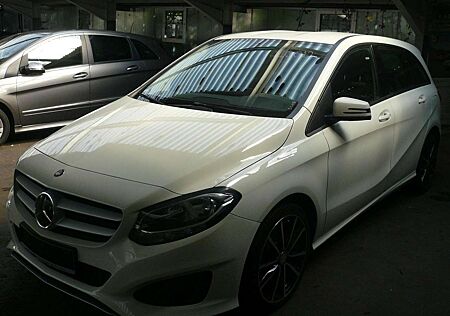 Mercedes-Benz B 180 (246.242)