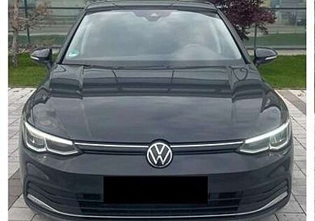 VW Golf Volkswagen VIII 2.0 TDI Active 116ps