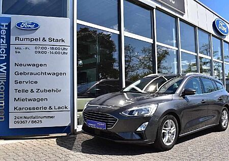 Ford Focus Cool & Connect