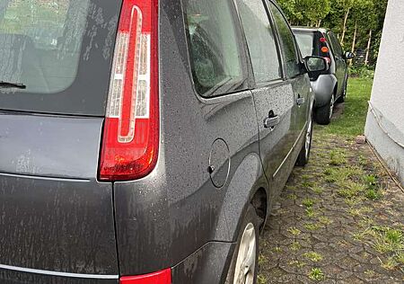 Ford Focus C-Max 1.6 TDCi DPF Ghia