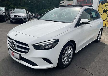 Mercedes-Benz B 200 Aut. Leder LED Schiebedach Navi Ambiente