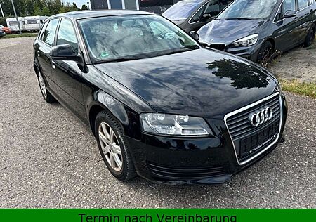 Audi A3 Sportback 1.6 Attraction 1.HAND TÜV NEU