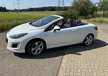 Peugeot 308 CC HDi FAP 160 Automatik Allure