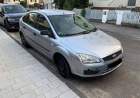 Ford Focus 1.6 16V Trend