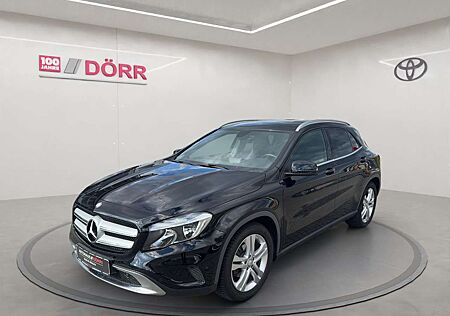 Mercedes-Benz GLA 200 Urban | AHK | Allwetter | Navi