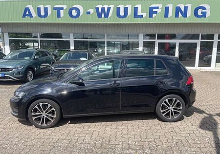 VW Golf Volkswagen 1.4 TSI BMT Lounge