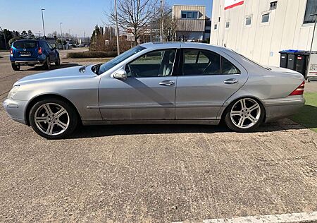 Mercedes-Benz S 320 S-Klasse Komfort-zum fairen Preis.