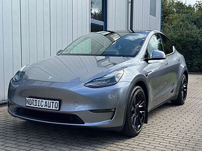 Tesla Model Y Long Range Dual AWD