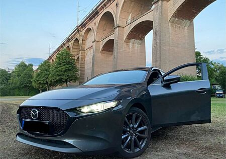 Mazda 3 2.0 SKYACTIV-X Aut. Exclusive-Line BOSE HUD BT