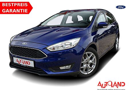 Ford Focus gebraucht kaufen Ford Focus Turnier 1.6 Navi Sitzheizung Klima DAB PDC