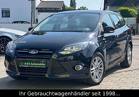 Ford Focus Turnier 1.0 EB Titanium *NAVI/PDC/SHZ/TEMP