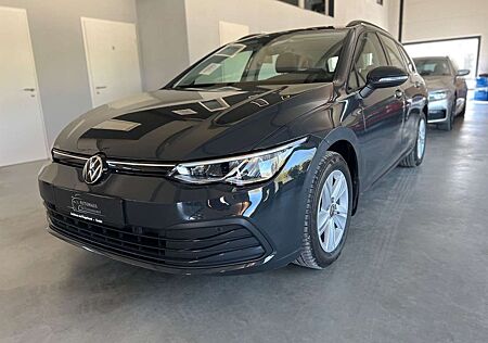 VW Golf Volkswagen VIII Variant 1.5 TSI Life ACC/LED/Kam/Navi