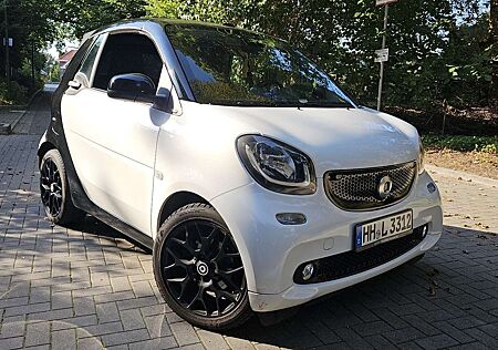 Smart ForTwo *Cabrio*Navi* Leder*Autom. e.t.c