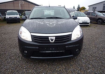 Dacia Sandero Laureate