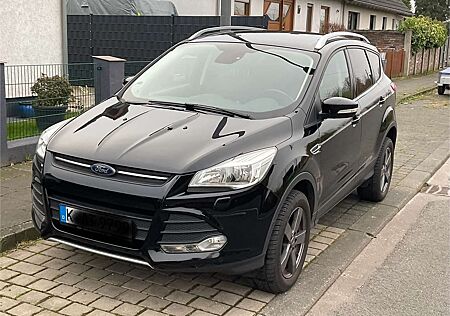 Ford Kuga 2.0 TDCi 2x4 SYNC