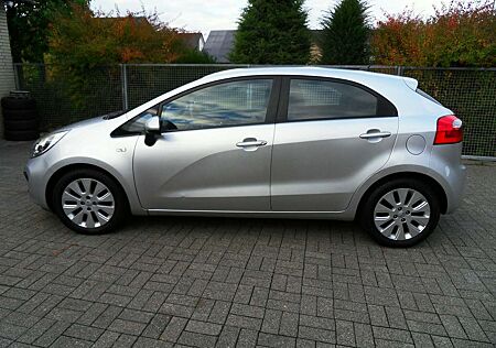 Kia Rio Edition 7-2.Hd.-Sitzheiz.-Klima-Rückf.Kam.-ALU