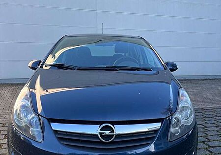 Opel Corsa D Edition "111 Jahre" Rentner Fahrzeug