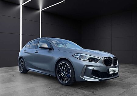 BMW 135 i xDrive M Sportpaket HUD El. Pano Navi Leder DC S